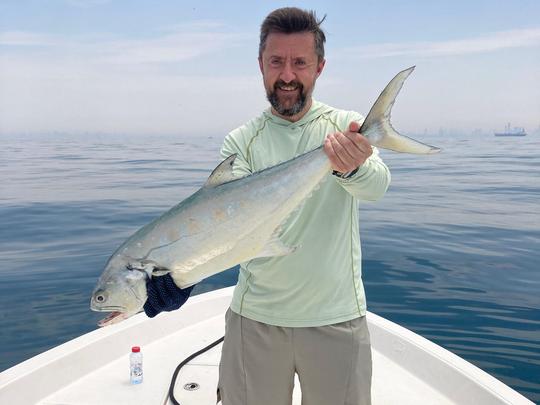 Excursion de pêche partagée de 4 heures à Dubaï