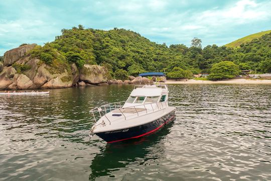 Lancha motora Intermarés de 47 pies para 20 personas en Río de Janeiro