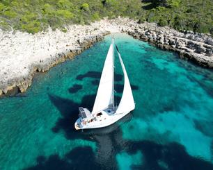 Pakleni islands Hvar — private sailing tour 