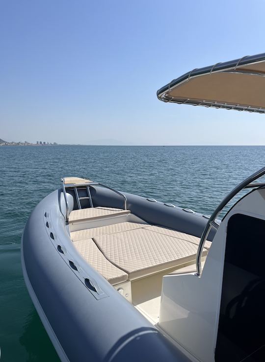 Explore Amalfi Coast on Inflatable Scanner 870 Boat