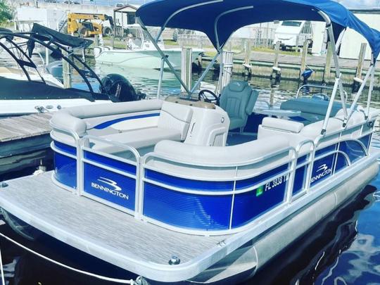 Family, Friends or Colleagues a 20ft pontoon is a great way to spend your time  