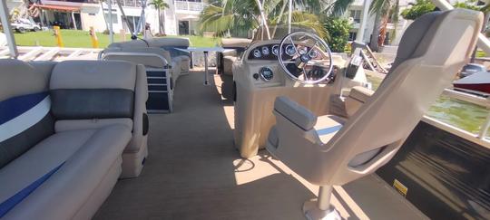 Croisière de fête de 28 pieds dans la région de Cancún-Isla Mujeres ! 🌞🚤