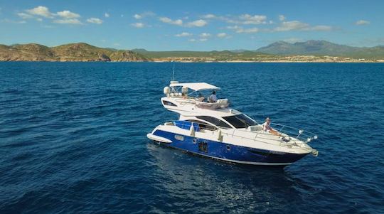 Luxury 38 ft Double Deck Yacht for 12 passengers