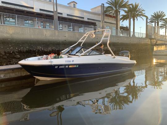 18' Bayliner à Marina del Rey, Californie