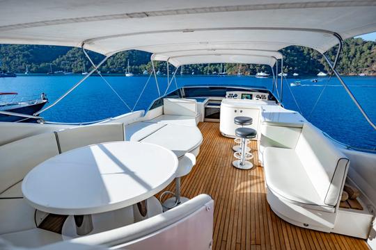 27 m 4 cabines Göcek Motoryacht