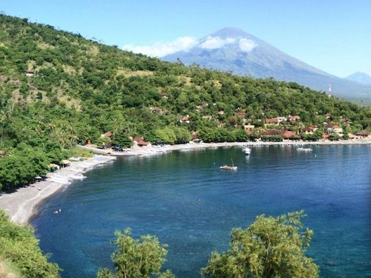 Fun Dive/Discovery Scuba Diving/PADI Courses in Amed with 5STAR PADI Dive Center