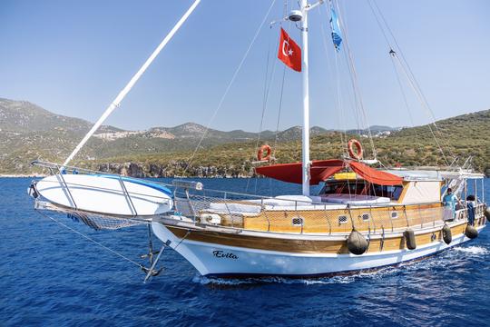 Charters de voile exclusifs avec équipage en Turquie