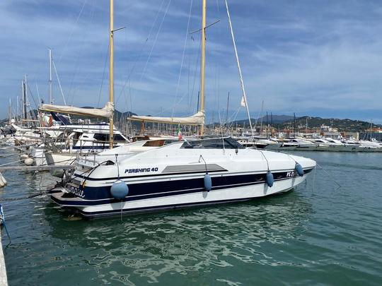 Yacht Pershing de 40 pieds à Portofino, Cinque Terre, golfe du Tigullio