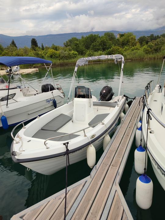 Poseidon 510 T available without skipper