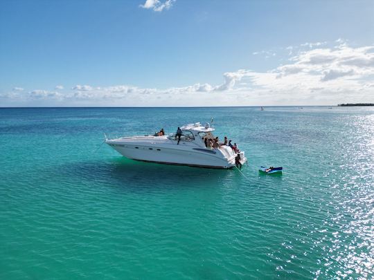 Sea Ray Sundancer 55' Todo incluido en Playa del Carmen, México