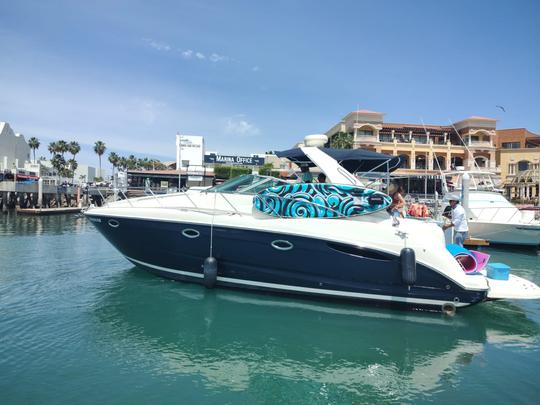 Yate Maxum de 38 pies para un alquiler increíble en Cabo San Lucas, México