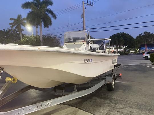 Everglades Eco Tour on 21ft Carolina Skiff Center Console 