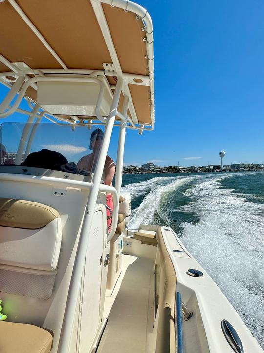 New! 20ft Pioneer Center Console Perfect for Cruising or Fishing!