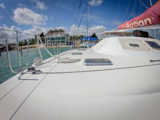 60ft. Catamaran for 70 people in Cancún, Quintana Roo