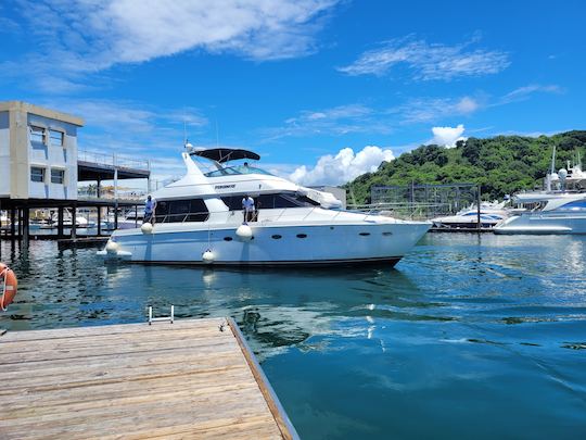 Carver Voyager de 54 minutes | Idéal pour une excursion d'une journée à Taboga | Panama City, Panama