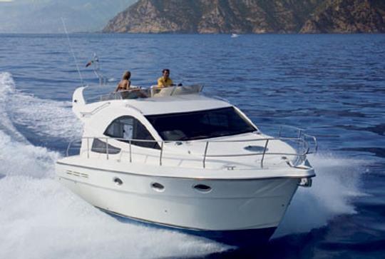 Rodman 38 Fly Motor Yacht Rental in Cote d'Azur, France