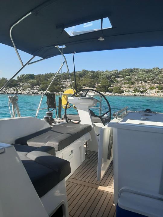 Oceanis 46.1 Sailing Yacht (2019) Charter in Athens / Saronic / Cyclades