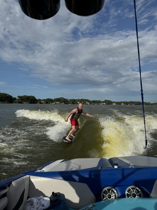 WATER SPORTS WAKE BOAT!!!