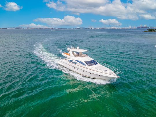 LUXURY 65FT AZIMUT VICTORIA YACHT | FREE FLOATING MAT, WATER & SODAS