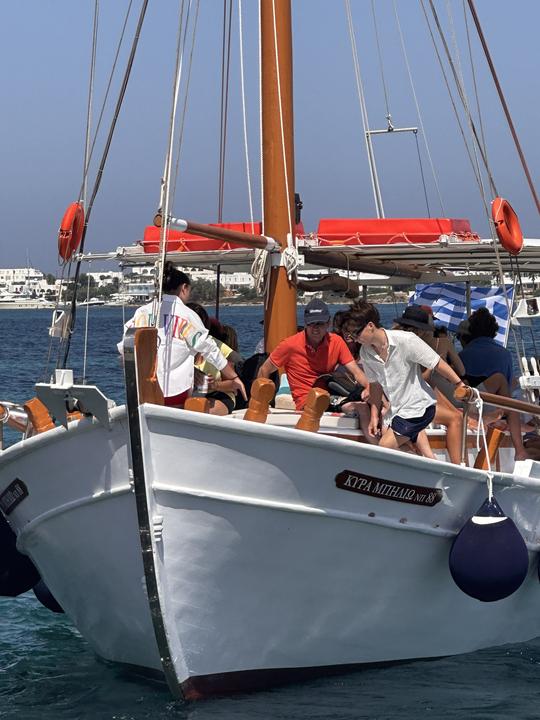 Excursion quotidienne en bateau avec tuba à Antiparos et Despotico