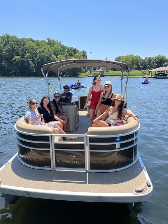 Lake Norman 21XL Bennington Pontoon for Rent