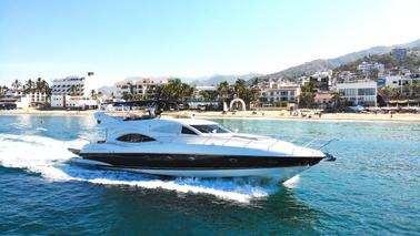 74 Sunseeker Manhattan Sport & Luxury Yacht in Puerto Vallarta