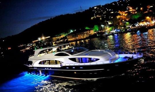 106 ft Motor Yacht for Events & Groups in Istanbul 