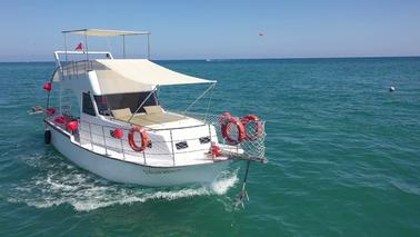 LUX MOTOR YATCH İN BELEK