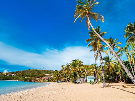 Antigua Barbuda Sailing lessons and expedition!