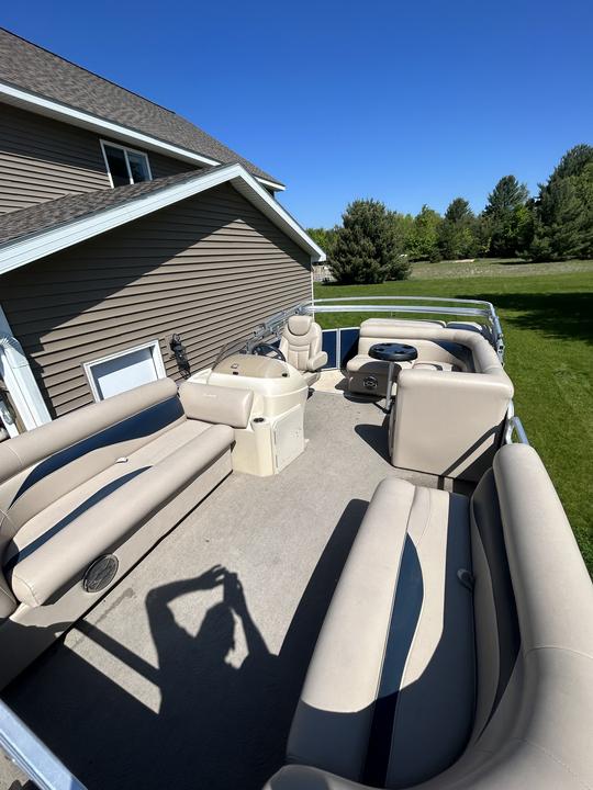 20' Pontoon  - on Torch Lake - 9 Person Capacity