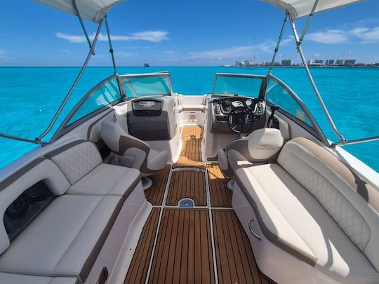 CAIRO 27' Motor boat in Cancún, Quintana Roo