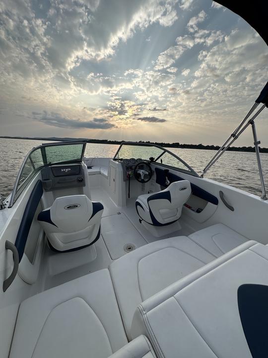 ¡Recorrido en barco por Montreal/Laval para nadar y disfrutar de una fiesta en la playa con vista panorámica!