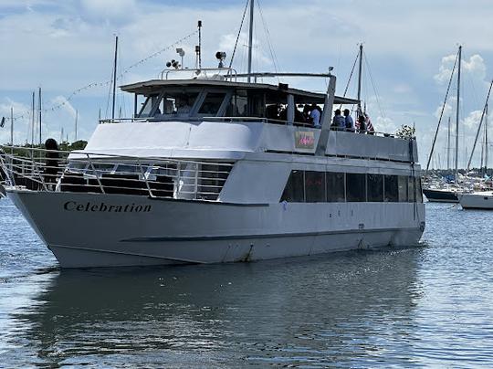  Méga yacht de luxe de 100 pieds, 20 à 140 personnes