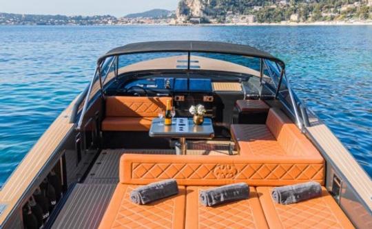 Van Dutch 40 Luxury Motor Yacht Rental in Côte d'Azur, France