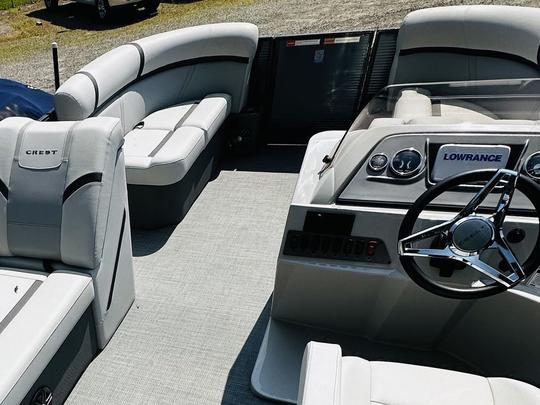 Approved Lake Norman Boat Rental With New 2024 Crest Pontoon!