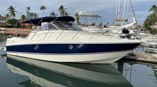 Cranchi Zaffiro 34ft Yacht in Vallarta with AC