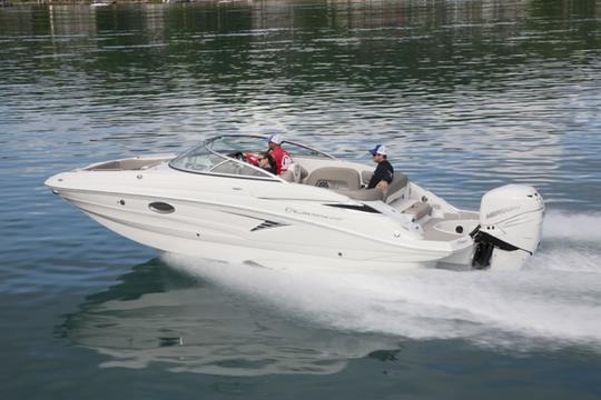 Bateau ponté Crownline 235X Cruiser à Olympia, Washington