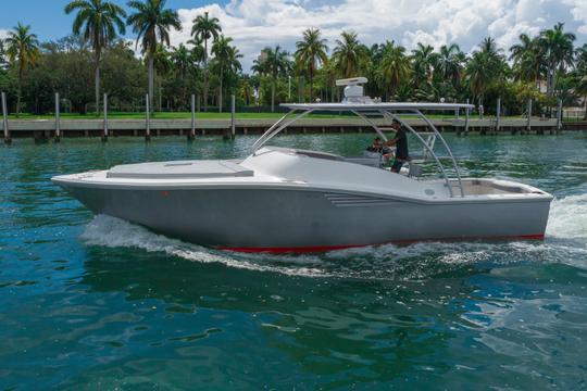 Iate esportivo de luxo Predator Sportfish de 35 pés!