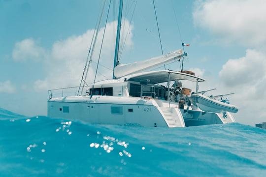 Lagoon 421 Luxury Catamaran at Cancun Isla Mujeres GMB421VIP