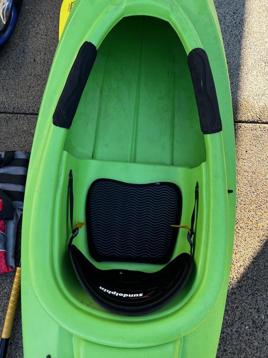 Kayaks for rent Newberg area $10/hr