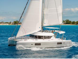 42' Luxurious LAGOON for charter in Newport Beach (MAP: 2022-32 )