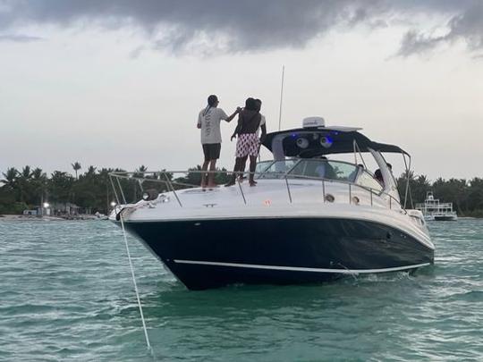 Enjoy a VIP Sea Ray Yacht Tour in Punta Cana