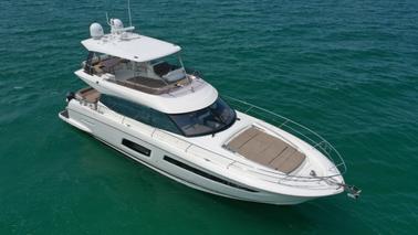 Prestige Flybridge “Elysian” 55' em Nápoles, Flórida