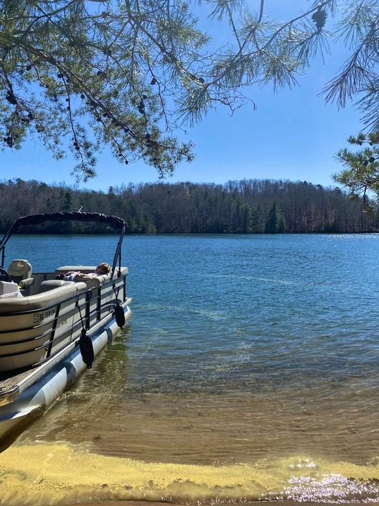 Lake Keowee Tritoon con 175 CV