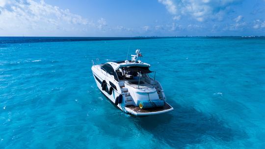 Iate Sunseeker de 55 pés em Cancún para alugar em Cancún, Quintana Roo