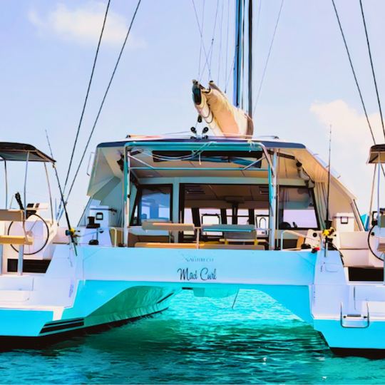 All-Inclusive Luxury Sailing Catamaran Charter from Paradise Island