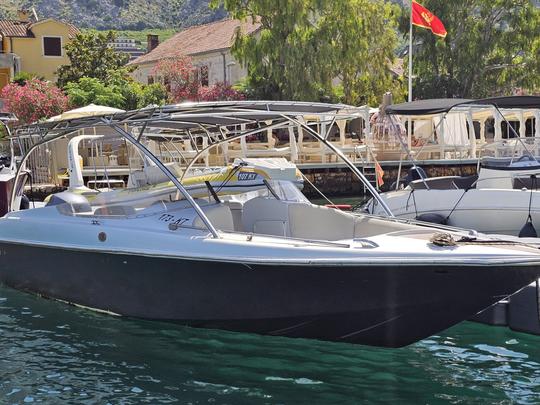 Speedboat Rent up to 8 people(charged per hour)