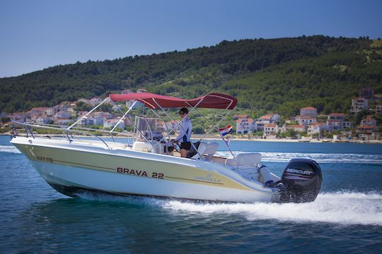 MINGOLLA BRAVA 22 - 150HP