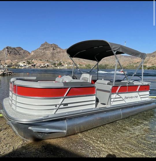 2021 luxuosa faixa de bandeja Berkshire de 23 pés para alugar na cidade de Lake Havasu, Arizona