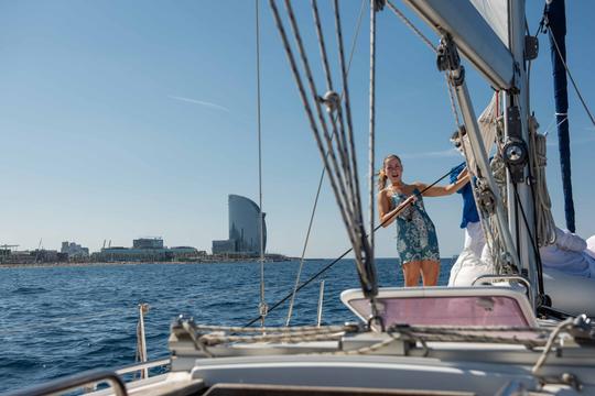 Passeio de barco à vela em Barcelona